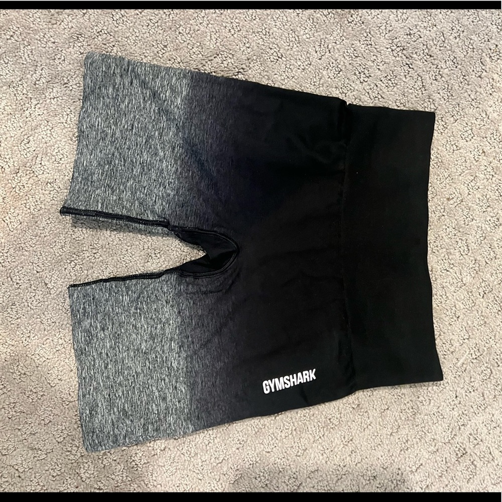 Gymshark Gray and Black ADAPT OMBRE SEAMLESS SHORTS